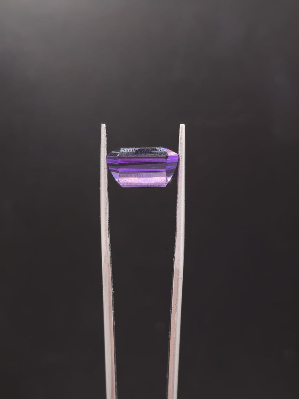 Amatista corte esmeralda de 7.87ct
