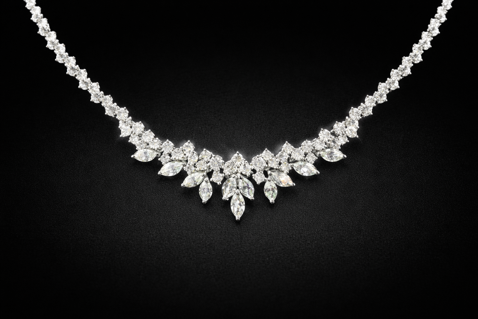 Collar de diamantes Naturales
