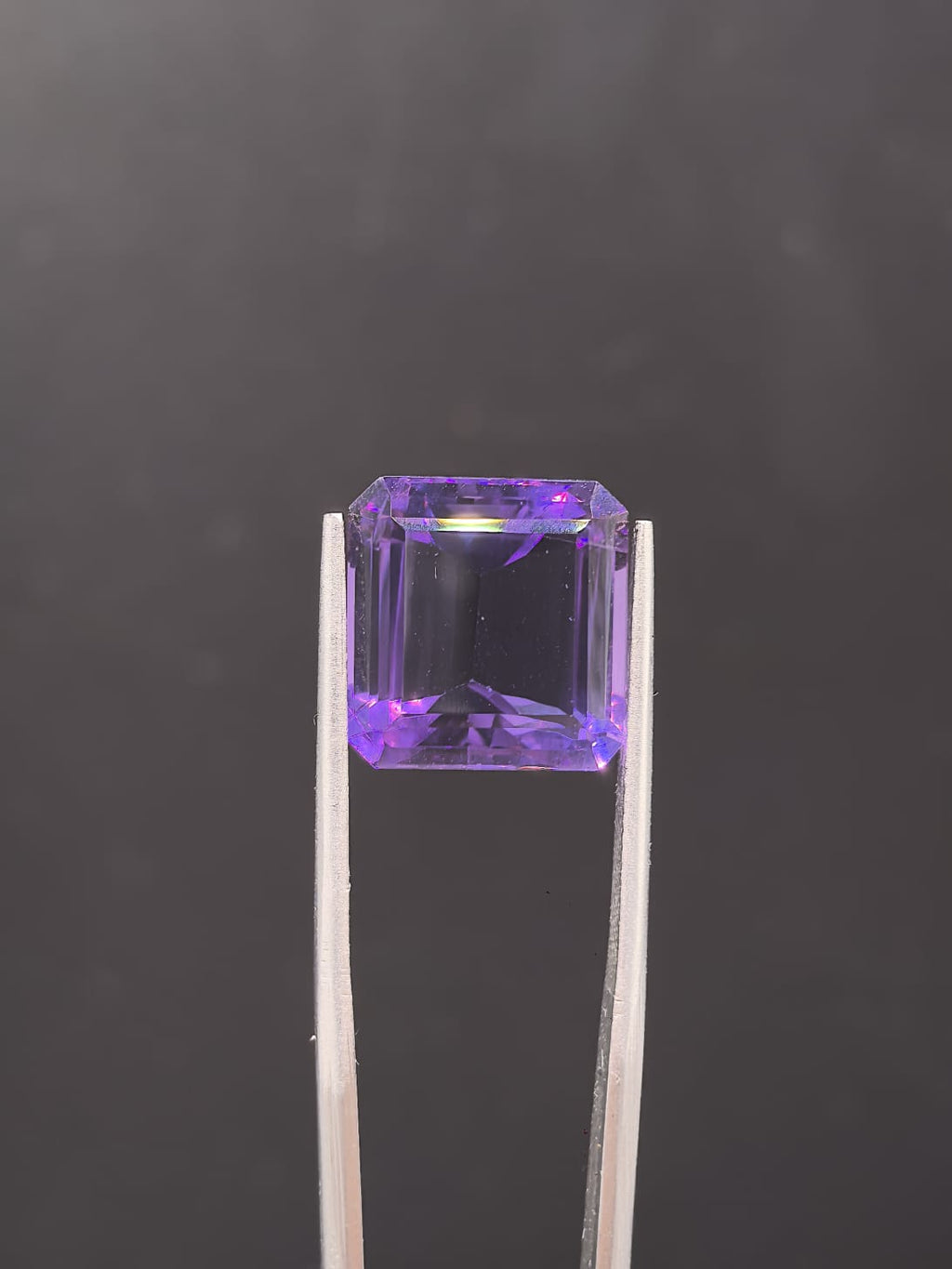 Amatista corte cuadrado de 10.52ct