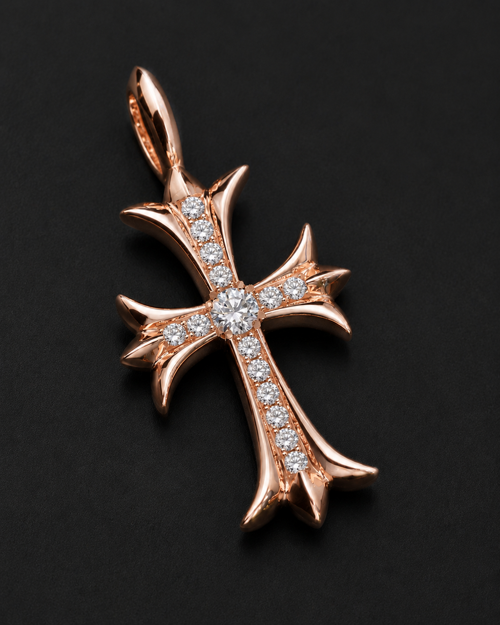 Dije Cruz Adiamantada chrome hearts