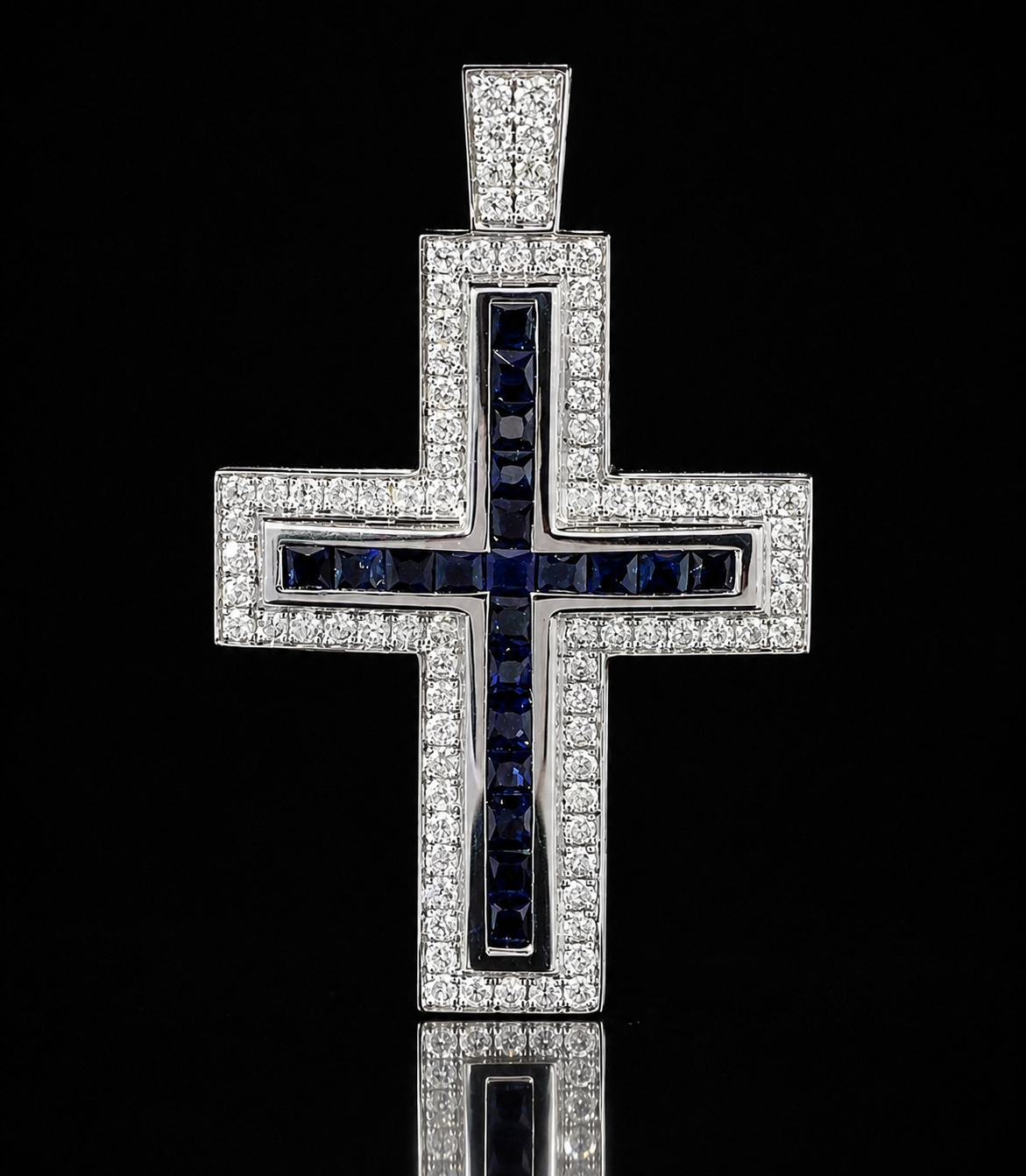 Dije Cruz Con diamantes y zafiros