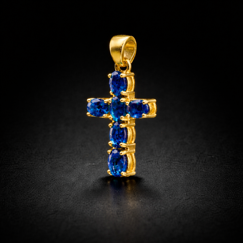Dije de cruz con gemas naturales