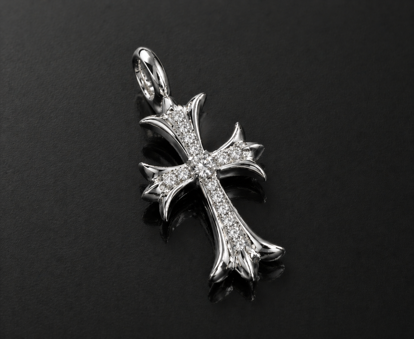 Dije cruz Adiamantada Chrome Hearts
