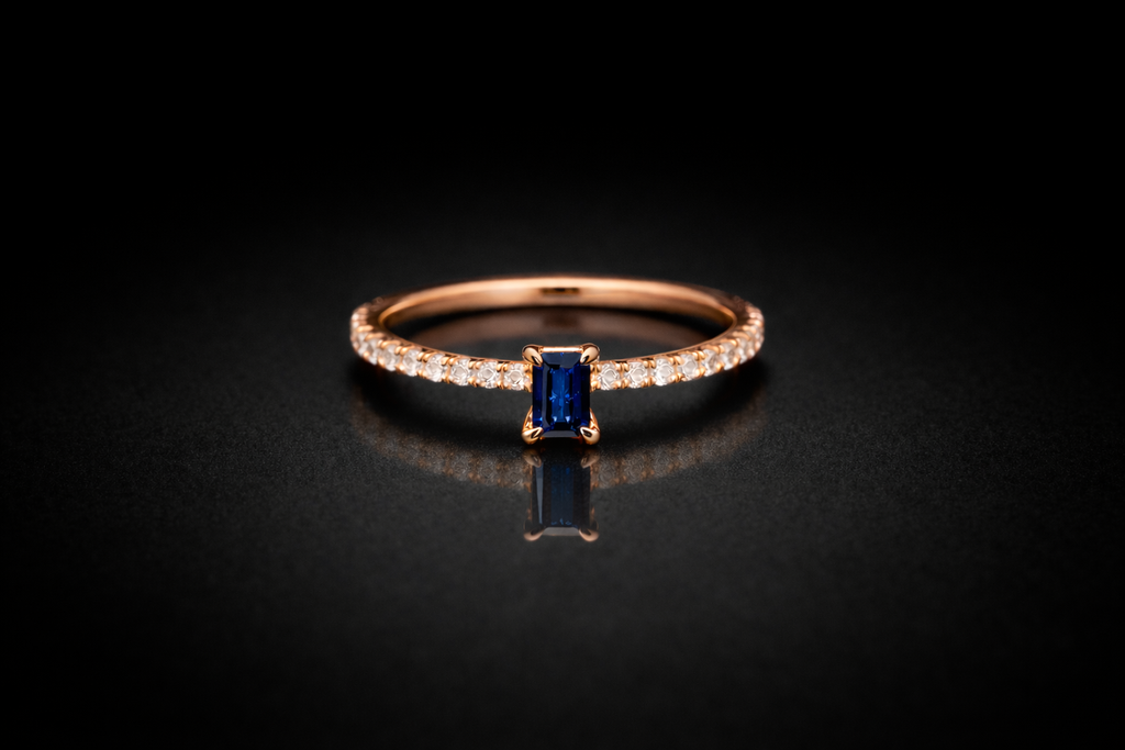 Anillo zafiro y diamante
