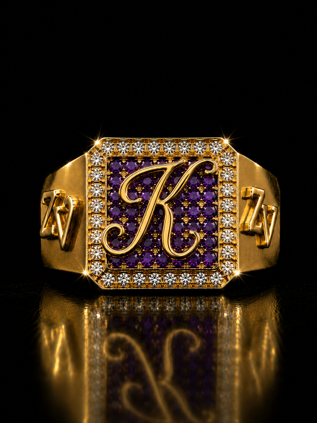 Anillo con letra personalizada