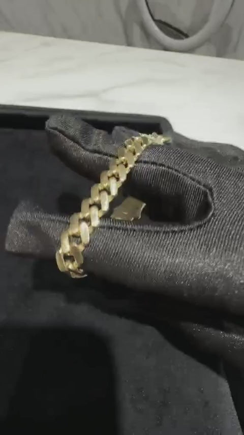Pulsera cubana con broche adiamantado