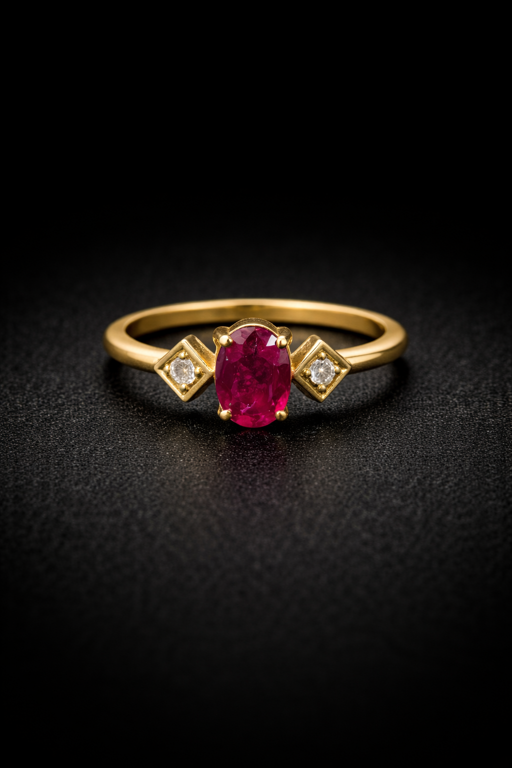 Anillo de rubí y diamante natural