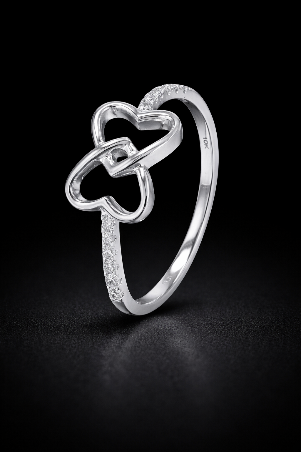 Anillo de corazones, diamantes naturales en oro 10k